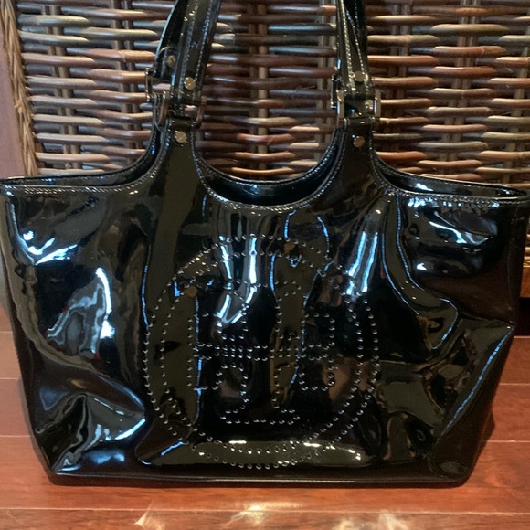 Tory Burch Handbags - Tory Burch Patent Purse